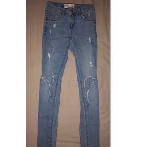 medium wash ripped skinny jeans SIZE 01